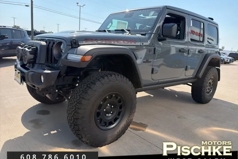 2024 Jeep Wrangler Rubicon High Tide photo 1