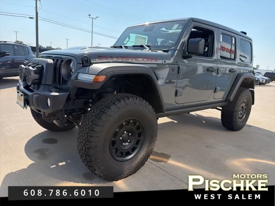 2024 Jeep Wrangler Rubicon High Tide photo 1