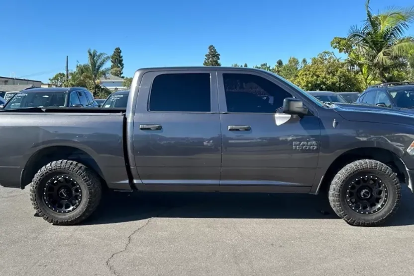 2016 Ram 1500 Tradesman photo 1