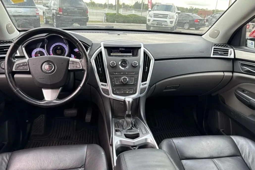 2011 Cadillac SRX Base photo 1