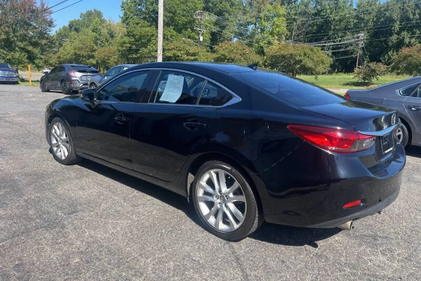 2016 Mazda Mazda6 Touring photo 1