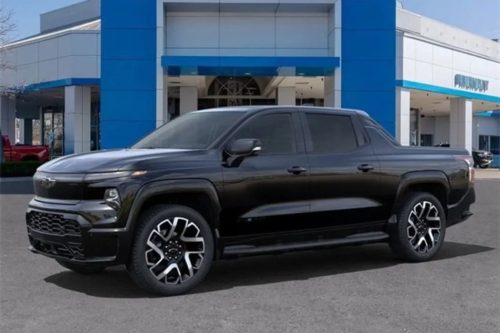 2024 Chevrolet Silverado EV RST photo 1