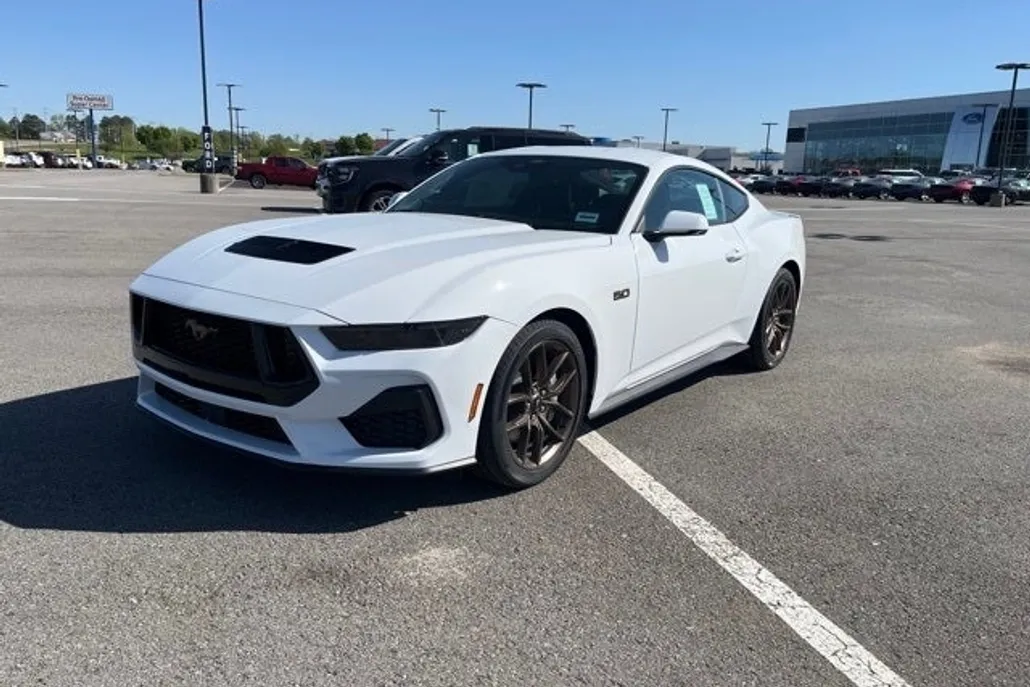 2025 Ford Mustang GT Premium photo 1