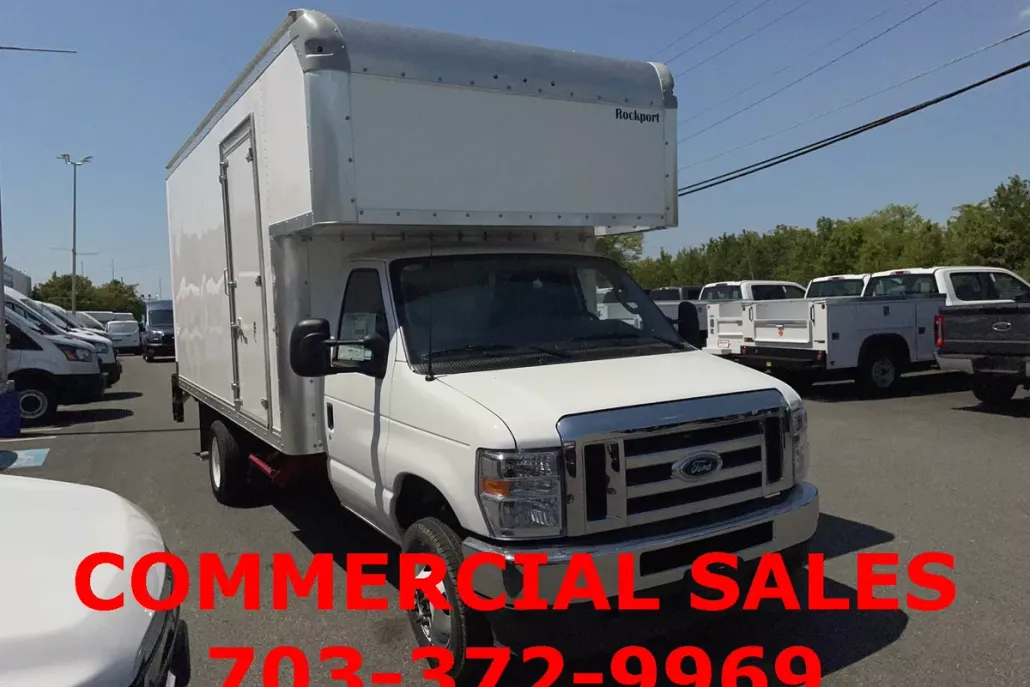 2025 Ford E-450 photo 1