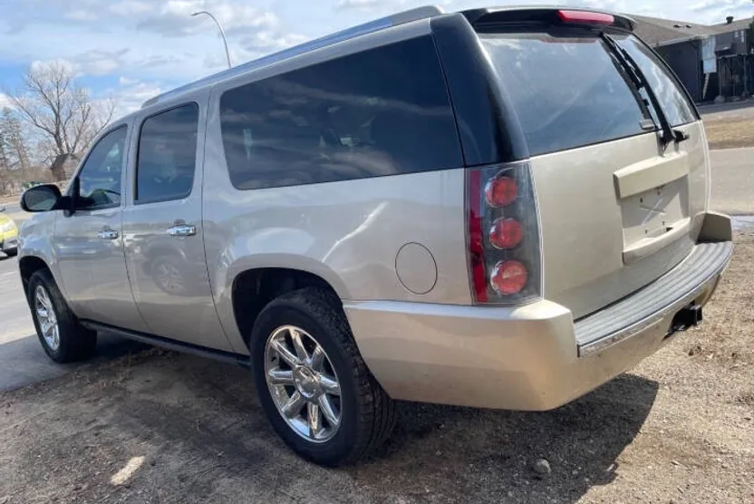 2007 Gmc Yukon Denali photo 1