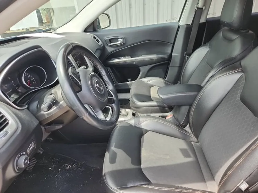 2018 Jeep Compass Latitude photo 1