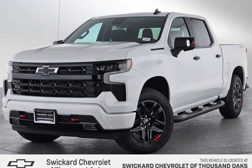 2025 Chevrolet Silverado 1500 RST photo 1
