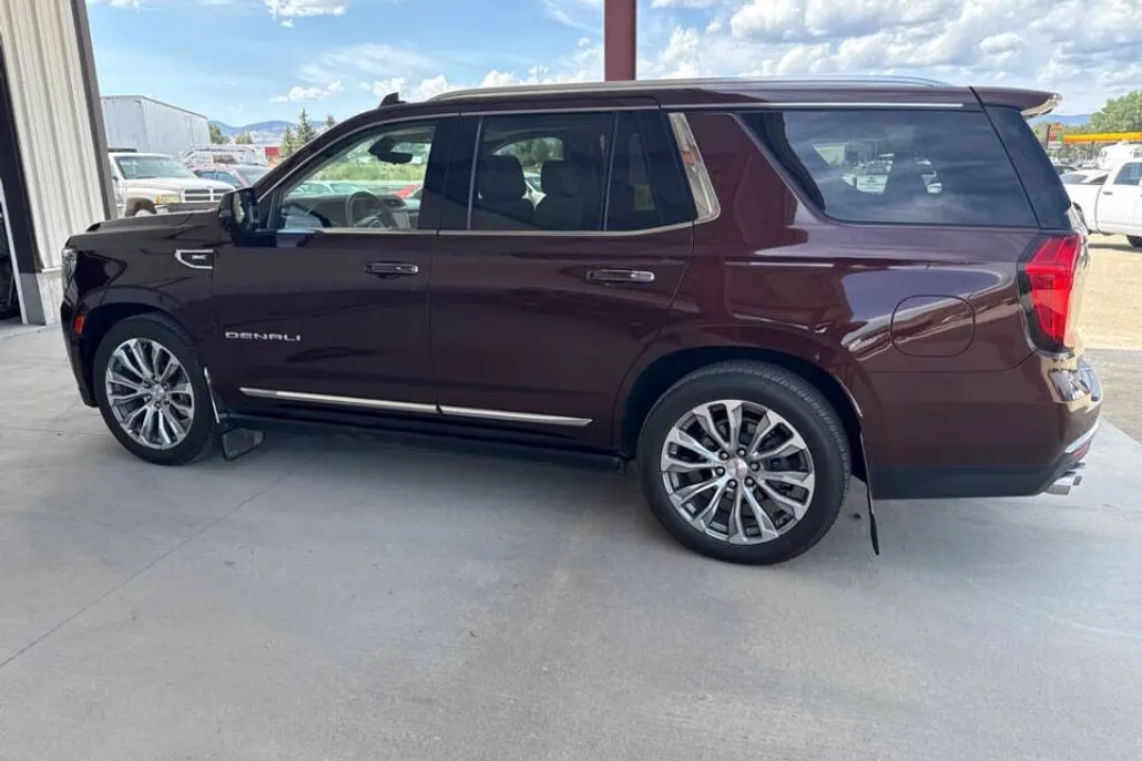 2022 Gmc Yukon Denali photo 1