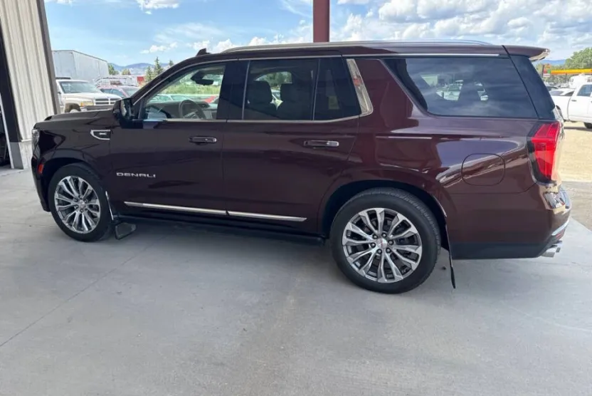 2022 Gmc Yukon Denali photo 1