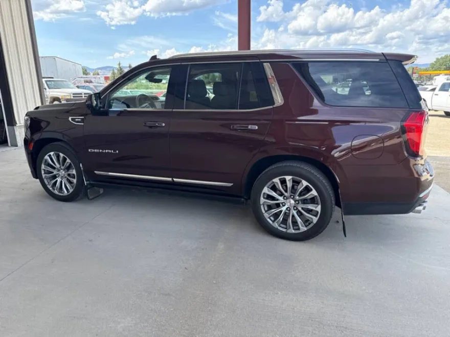 2022 Gmc Yukon Denali photo 1