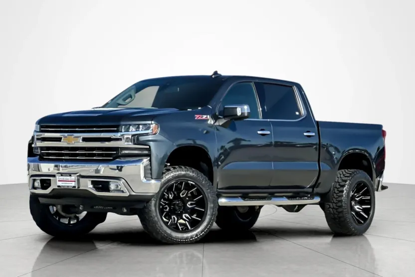 2019 Chevrolet Silverado 1500 LTZ photo 1