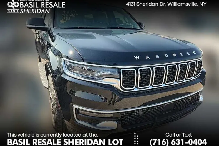 2023 Jeep Wagoneer L photo 1