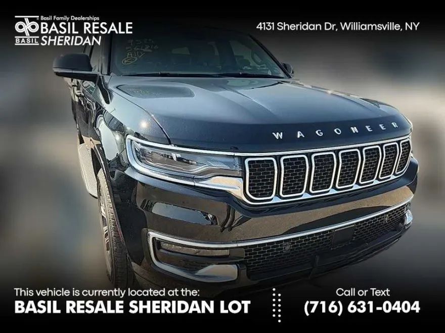 2023 Jeep Wagoneer L photo 1