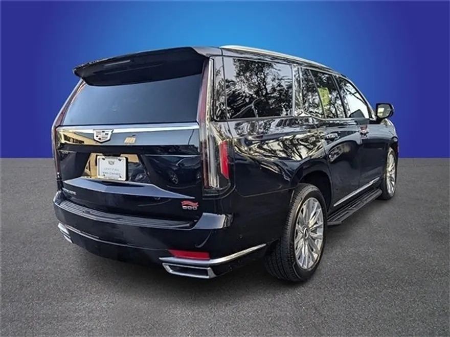 2024 Cadillac Escalade Premium Luxury photo 5