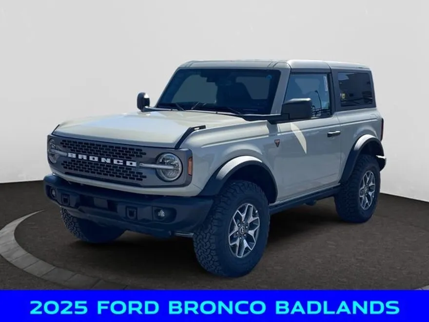 2025 Ford Bronco Badlands photo 1