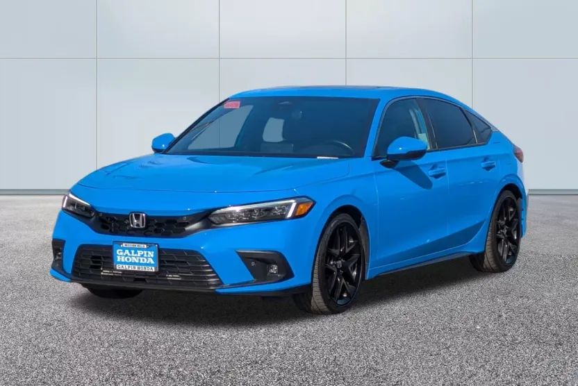2022 Honda Civic Hatchback Sport Touring photo 1