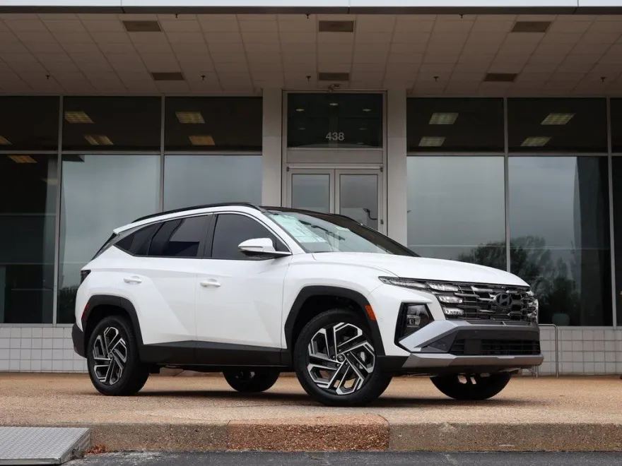 2026 Hyundai Tucson Limited photo 1