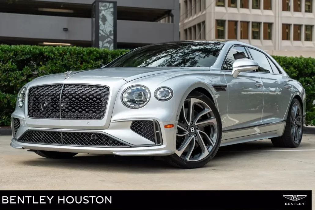 2025 Bentley Flying Spur Speed photo 1