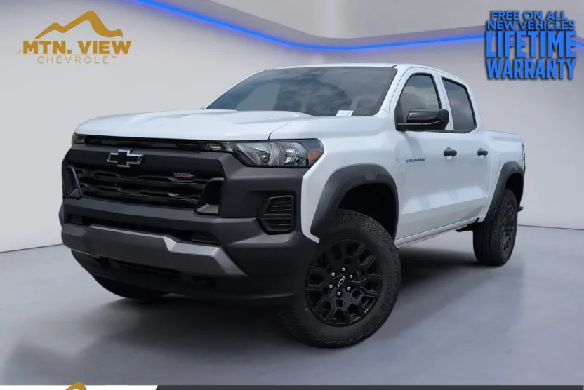 2026 Chevrolet Colorado Trail Boss photo 1