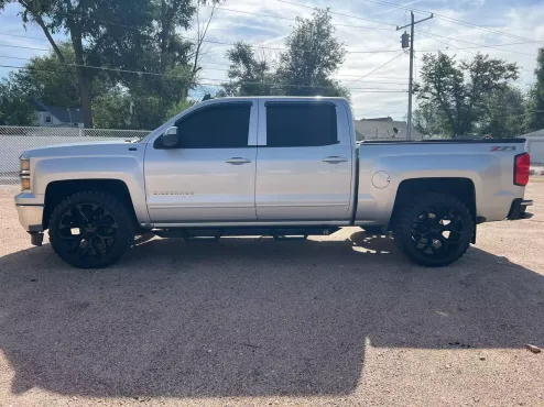 2015 Chevrolet Silverado 1500 LT Z71 photo 4