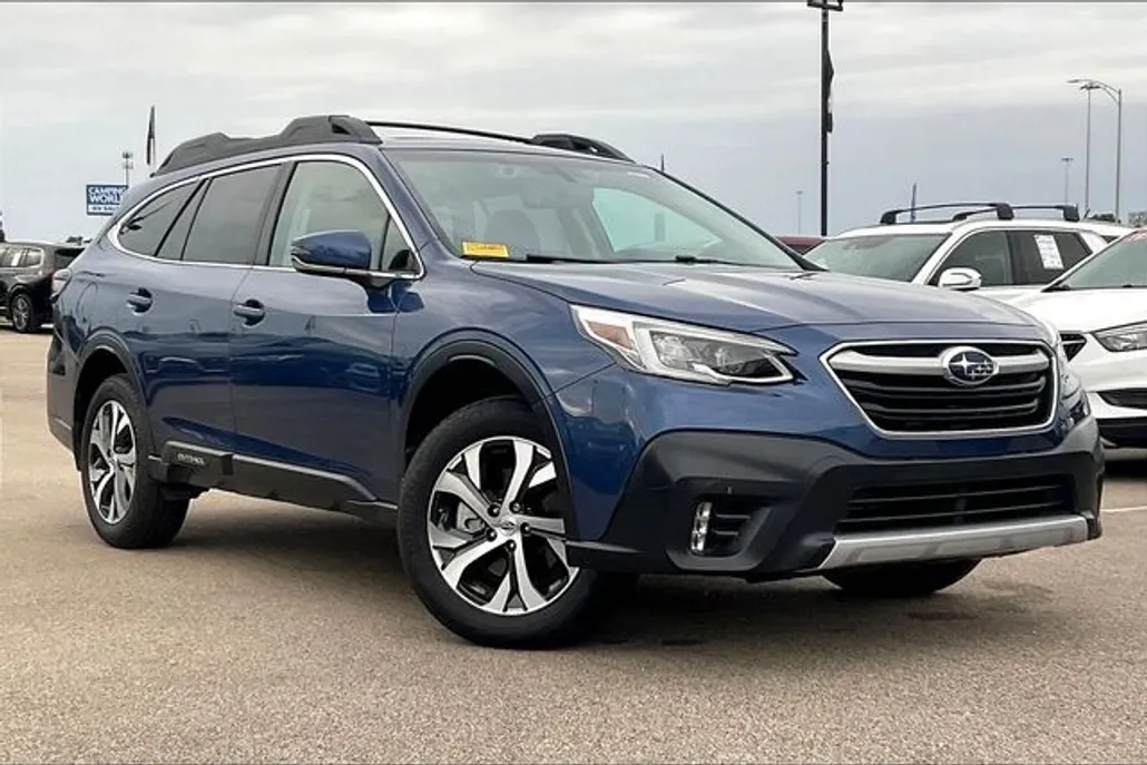 2021 Subaru Outback Limited photo 1