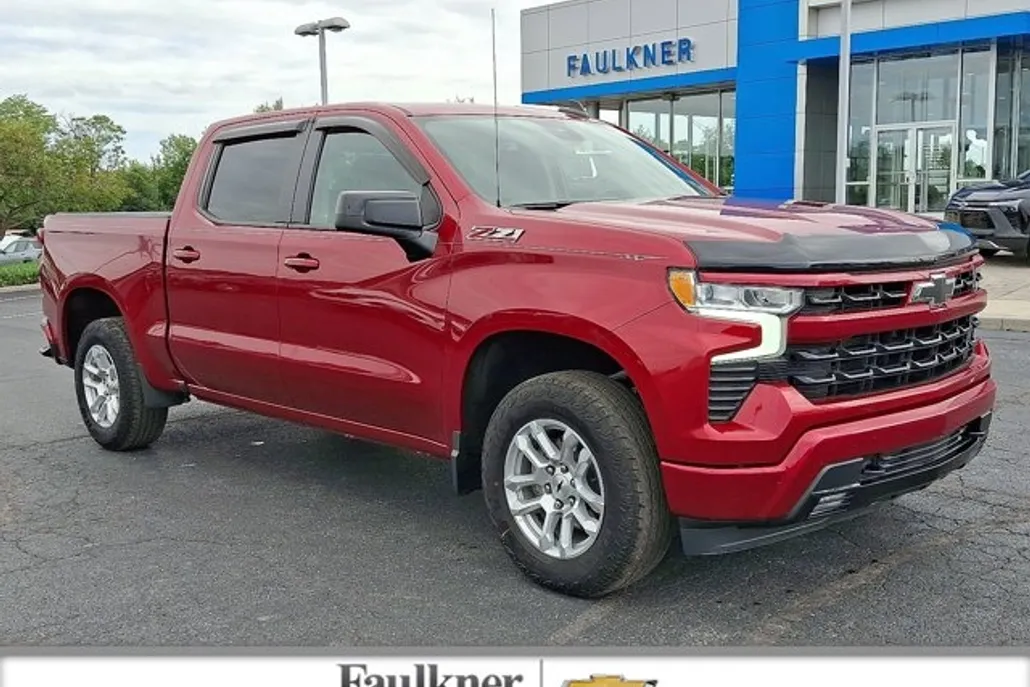 2023 Chevrolet Silverado 1500 RST photo 1