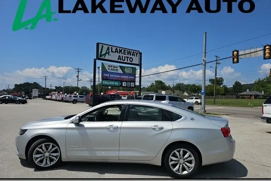 2016 Chevrolet Impala 2LT photo 1