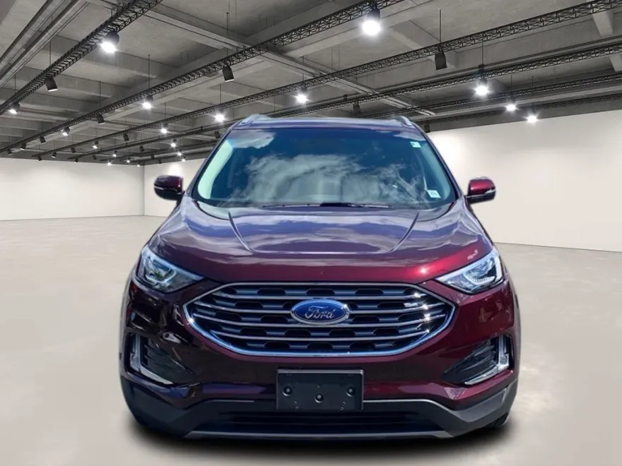 2020 Ford Edge SEL photo 1