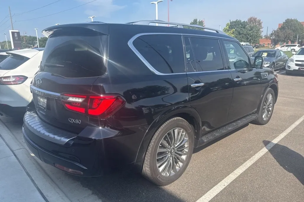 2021 Infiniti QX80 Sensory photo 1