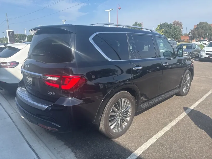 2021 Infiniti QX80 Sensory photo 1