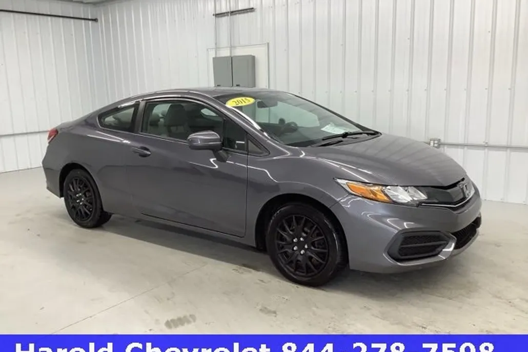 2015 Honda Civic LX photo 1