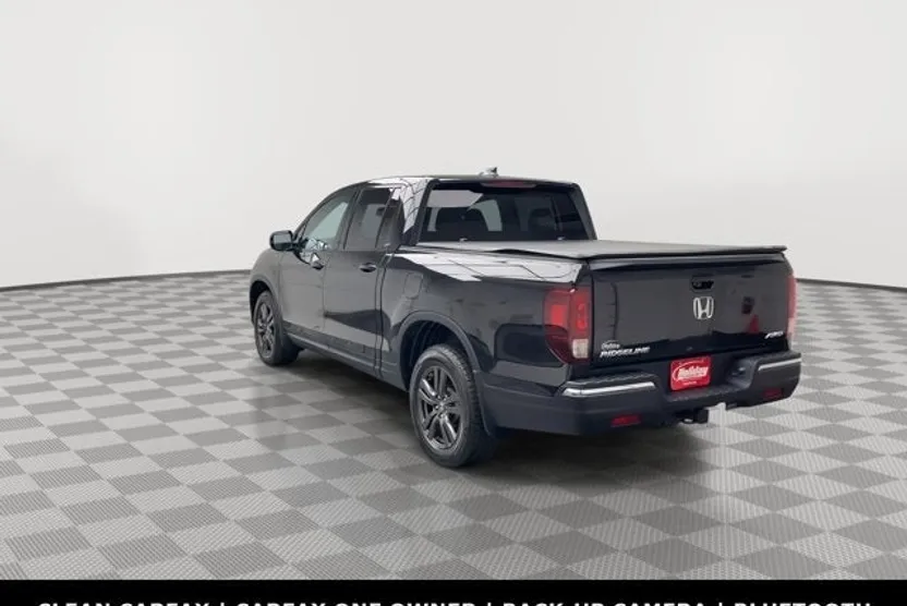 2019 Honda Ridgeline Sport photo 1
