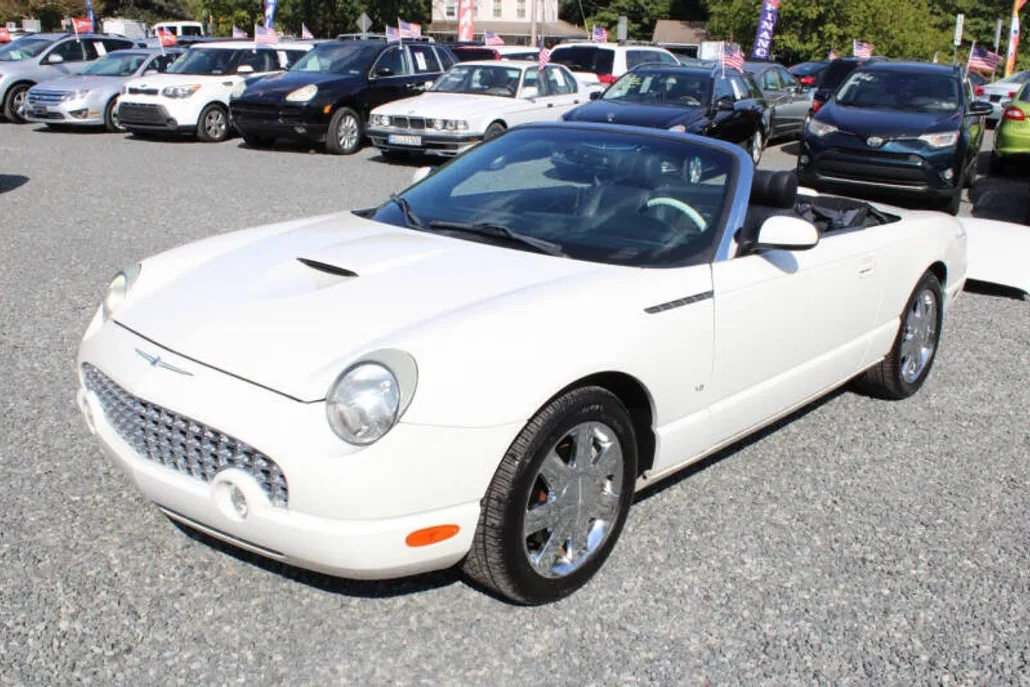 2003 Ford Thunderbird Deluxe photo 1