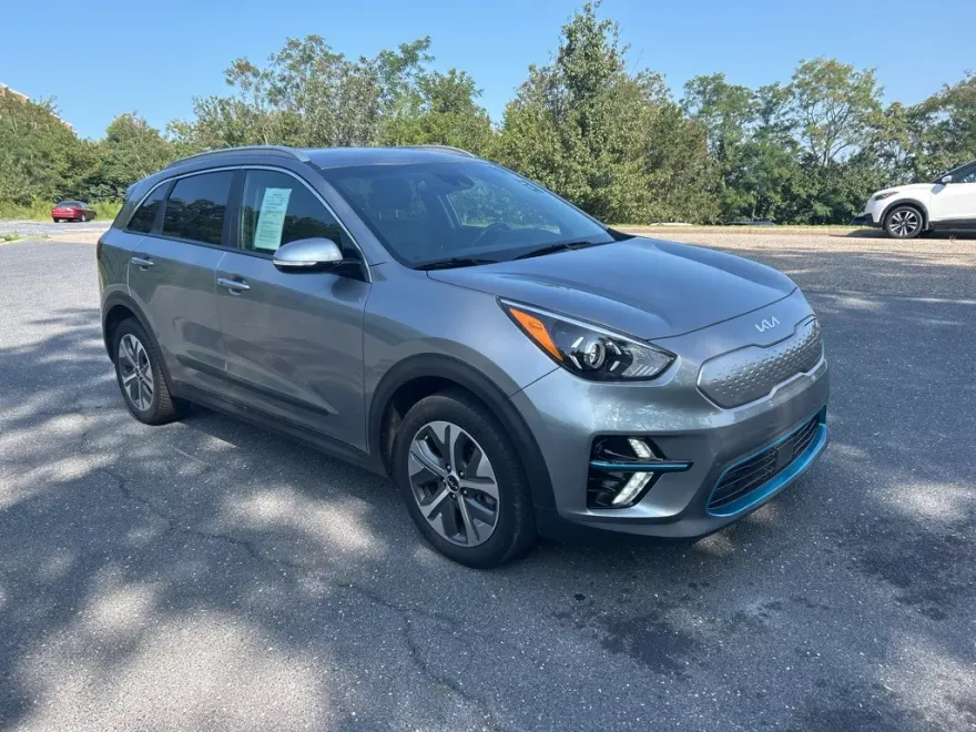 2022 Kia Niro EV EX photo 1