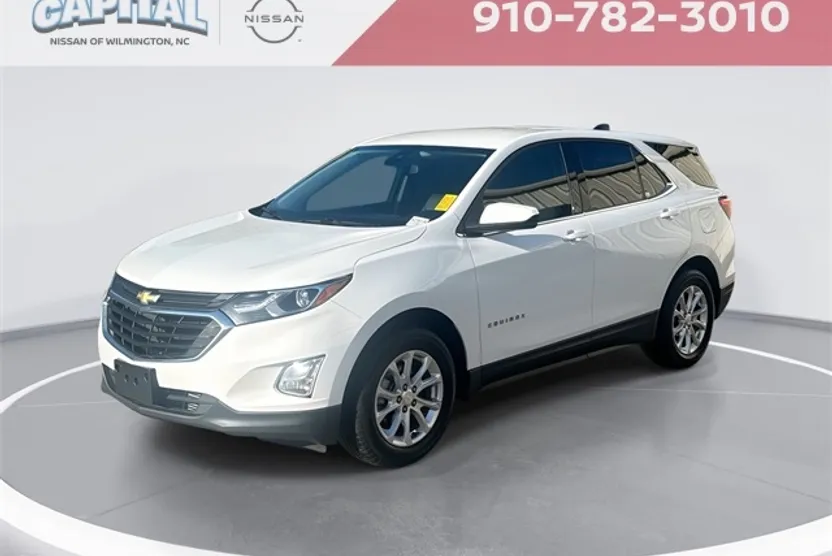 2020 Chevrolet Equinox LT photo 1