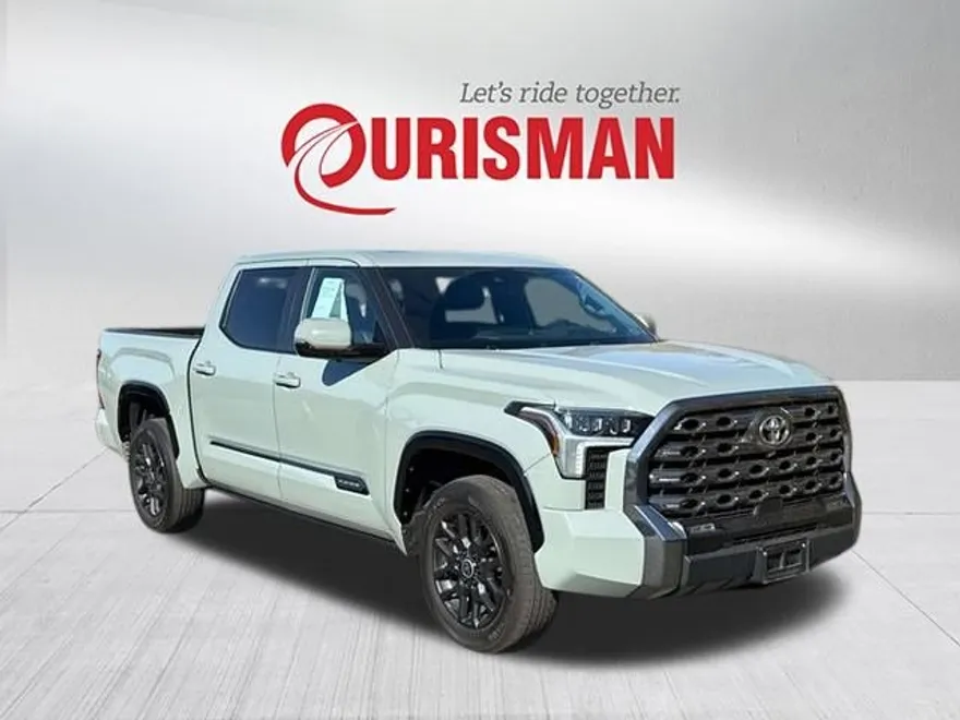 2024 Toyota Tundra Platinum photo 1