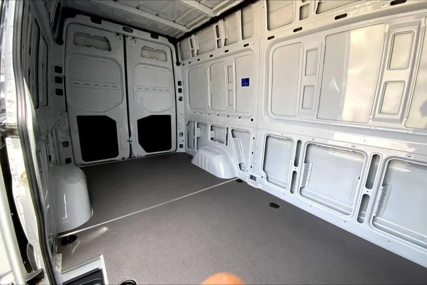 2025 Mercedes Benz Sprinter 2500 High Roof photo 1