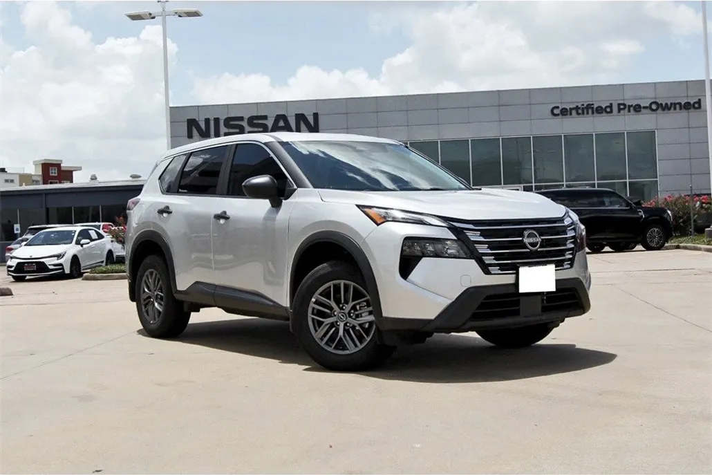 2024 Nissan Rogue S photo 1