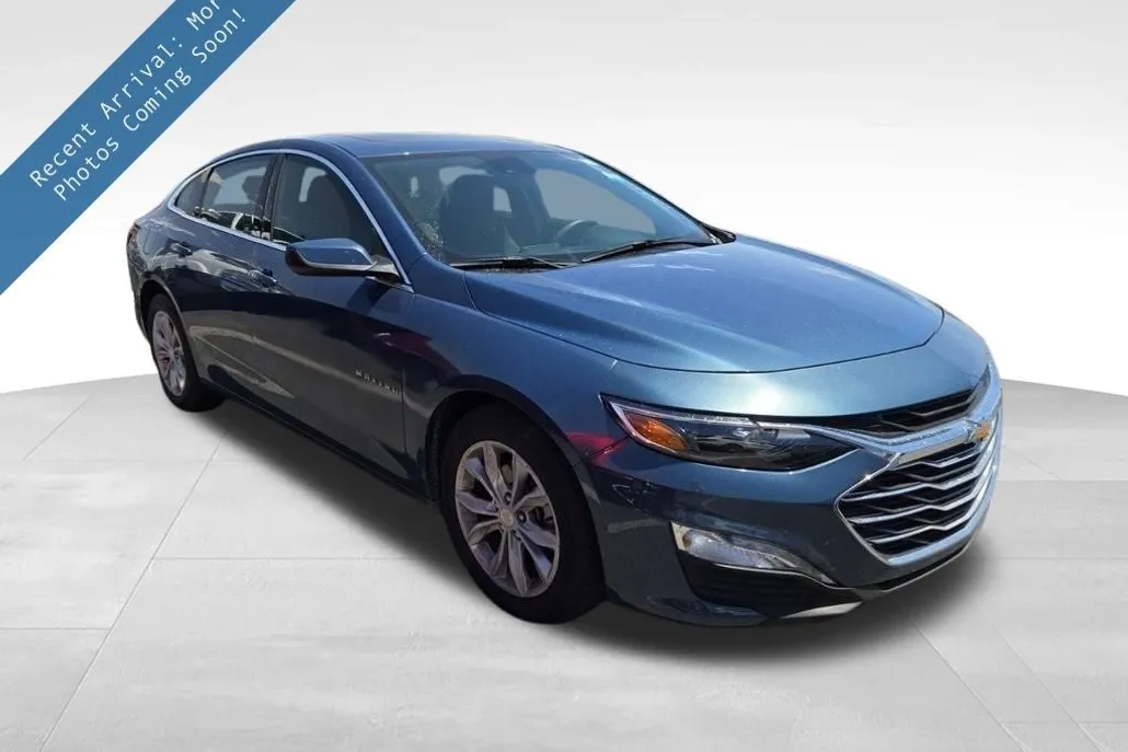 2024 Chevrolet Malibu 1LT photo 1