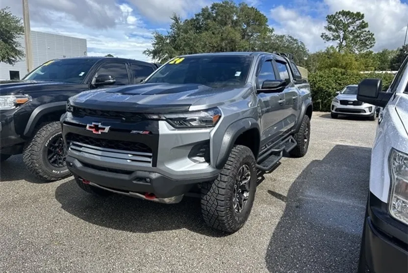 2024 Chevrolet Colorado ZR2 photo 1