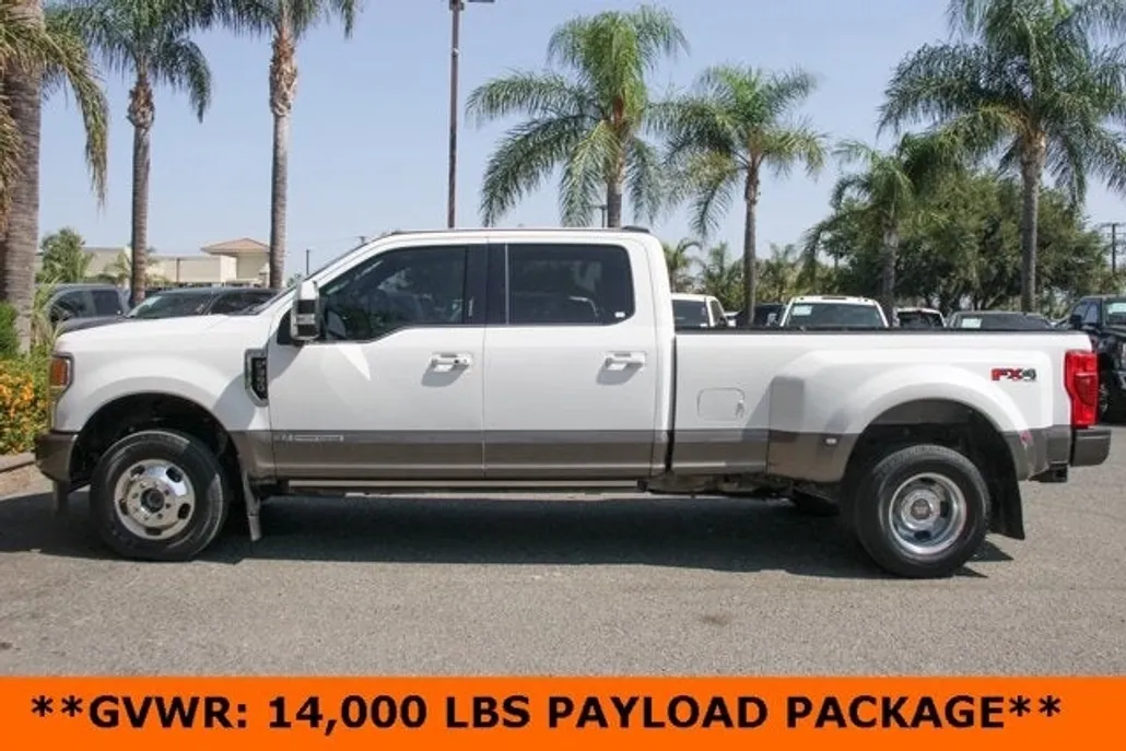 2021 Ford F-350 photo 1