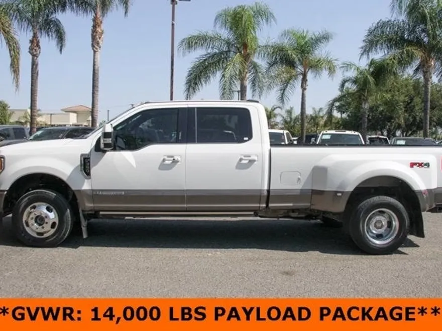 2021 Ford F-350 photo 1