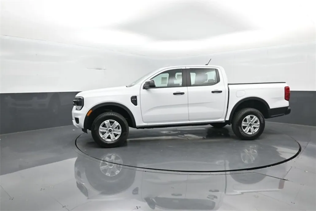 2025 Ford Ranger XL photo 1