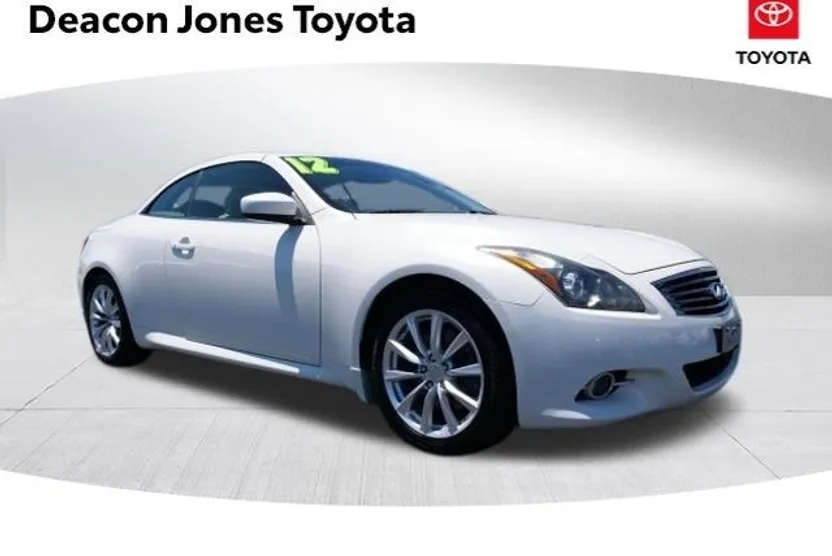 2012 Infiniti G37 Convertible Base photo 1