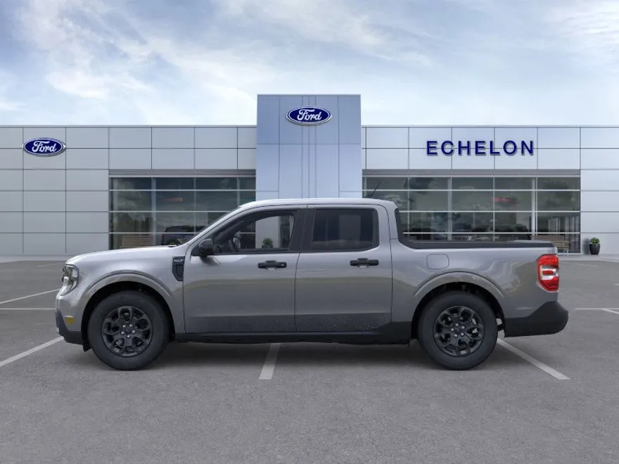 2025 Ford Maverick XLT photo 1