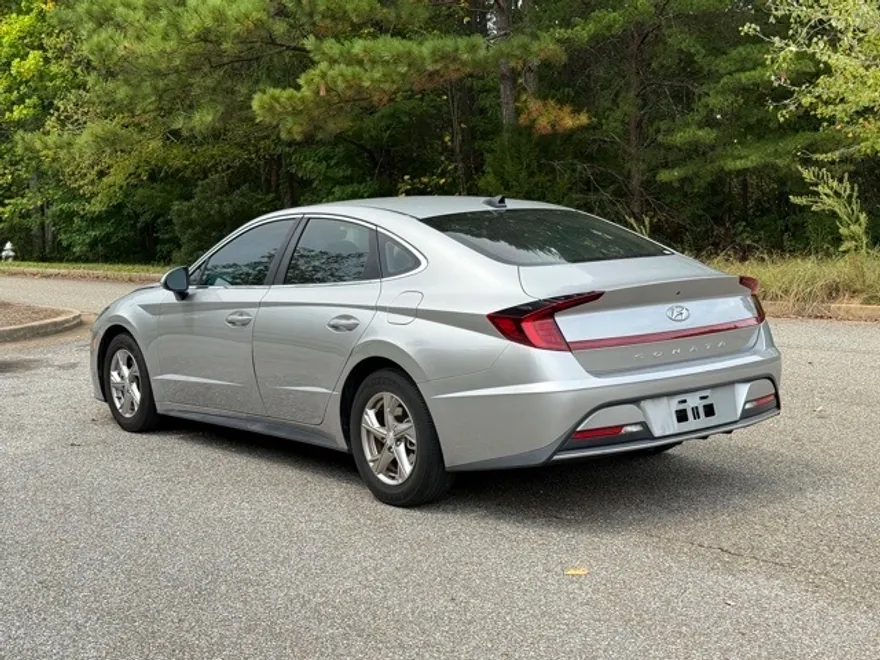 2020 Hyundai Sonata SE photo 1