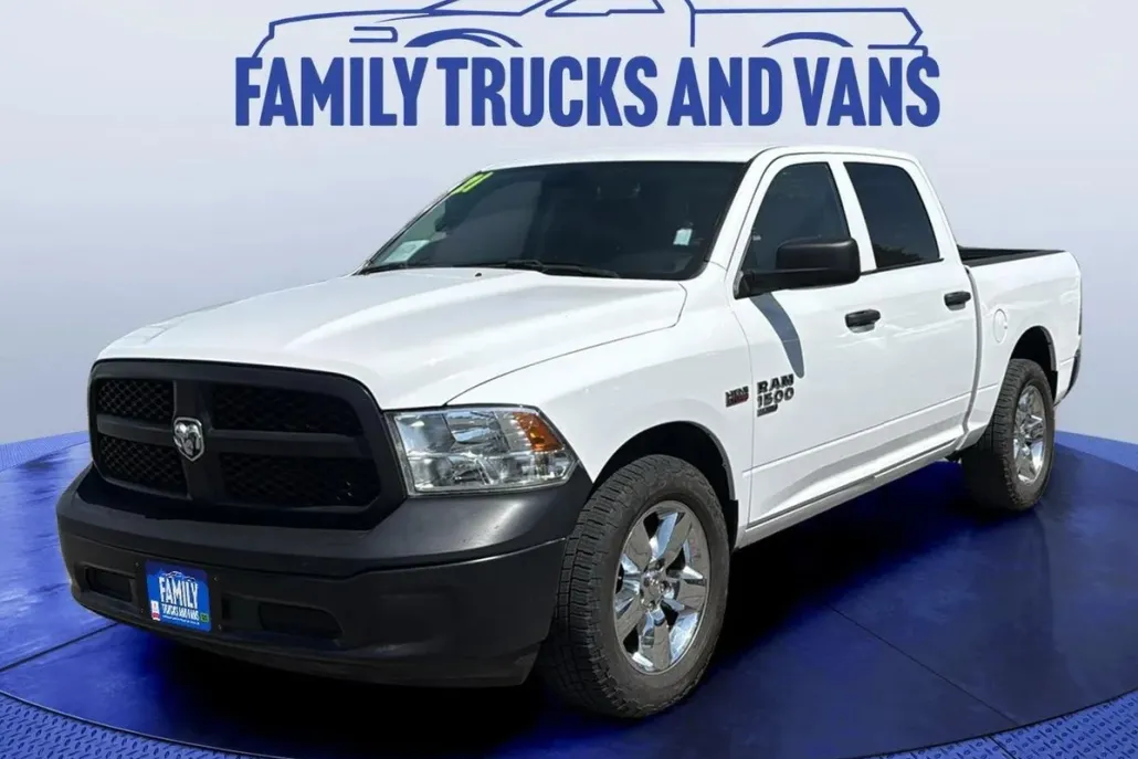 2021 Ram 1500 Classic photo 1