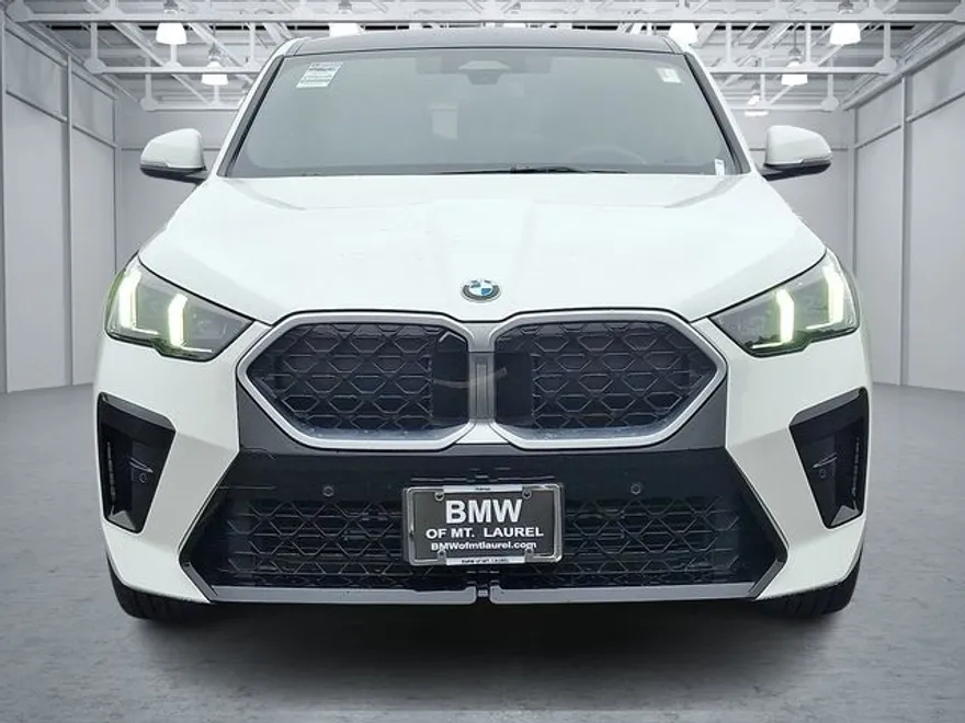 2025 Bmw X2 xDrive28i photo 1