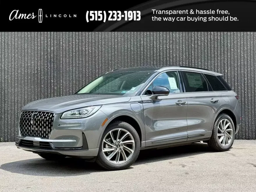 2025 Lincoln Corsair Grand Touring photo 1