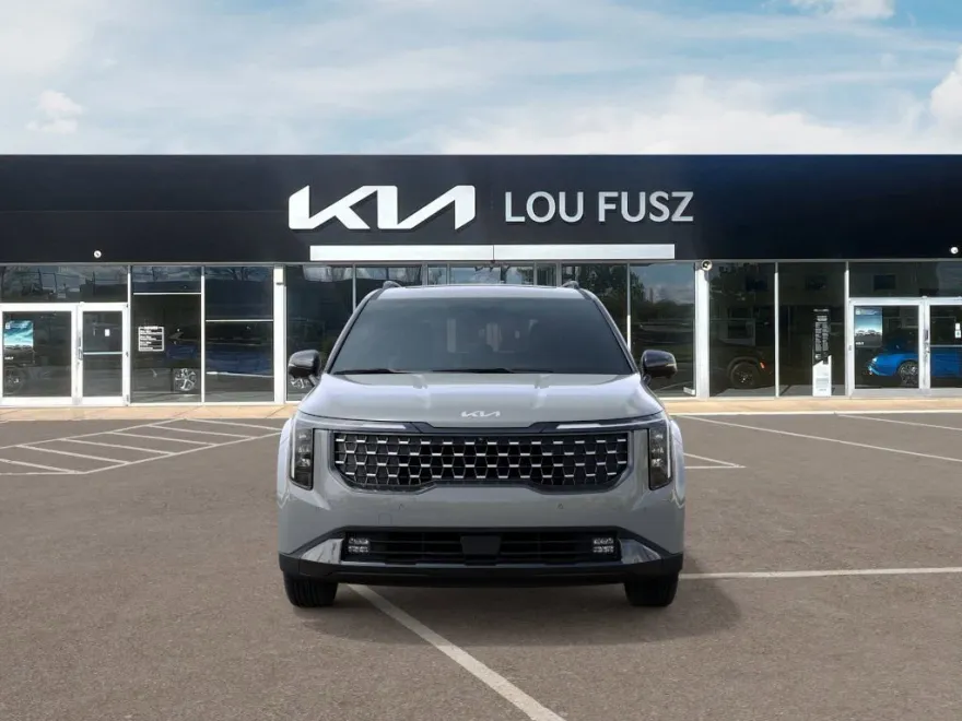 2026 Kia Carnival SX photo 1